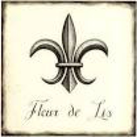 Meet your Posher, Carrie - Picture 3 of 4